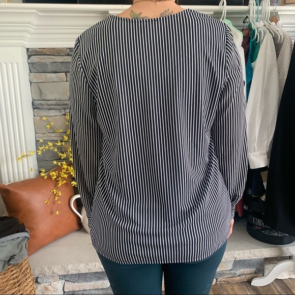 Ann Taylor Factory M Navy Stripe LS Blouse - Picture 4 of 12